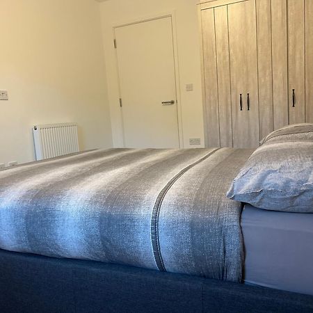 Kinzo'S Apartment Чатем Екстер'єр фото